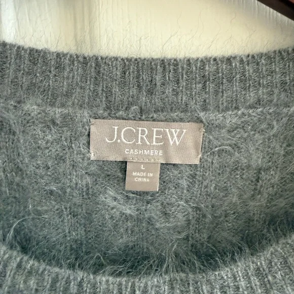 J.crew Brushed Cashmere cable-knit sweater in grey - Picture 2 of 9